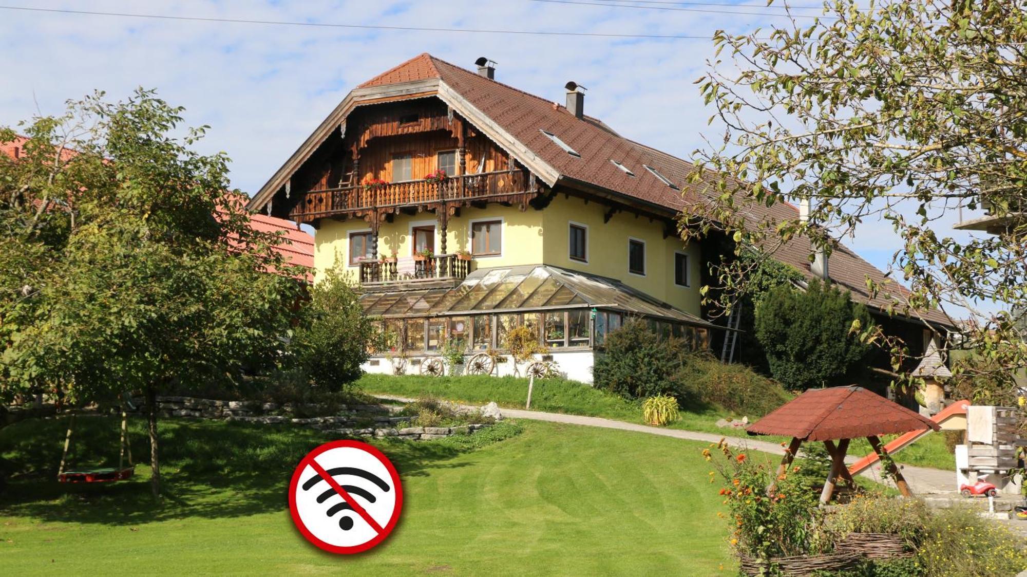 Bio Archehof Zachhiesen - Stay & Relax Seekirchen am Wallersee Exterior photo